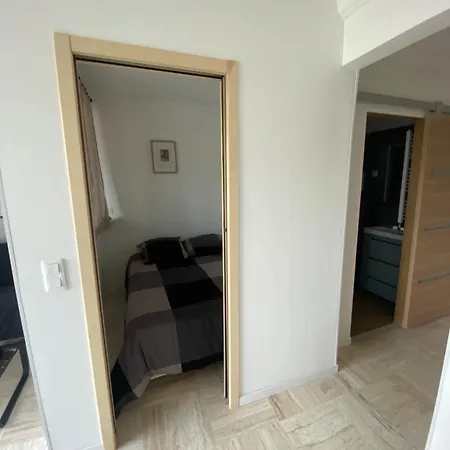 Apartament A La