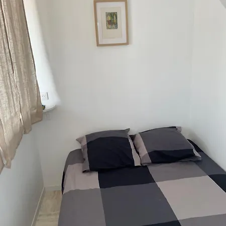 Apartament A La